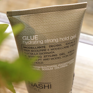 Nashi Style Glue – Hydrating Strong Hold Gel