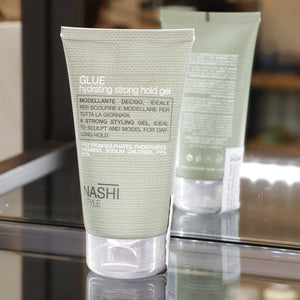 Nashi Style Glue – Hydrating Strong Hold Gel